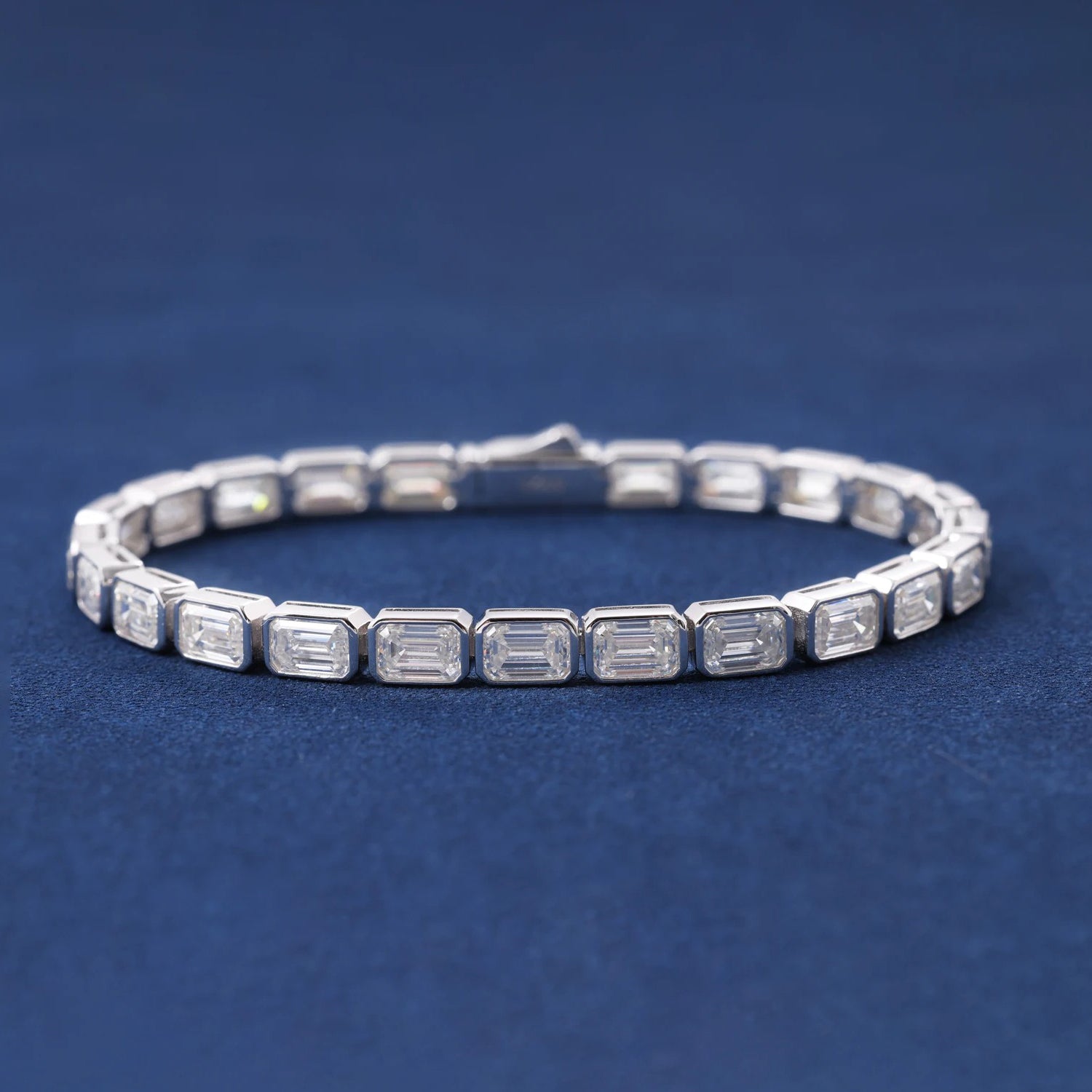Moissanite Royale Baguette Tennis Bracelet in 925 Silver