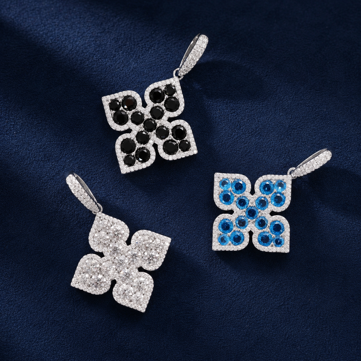 S925 Moissanite Clover Cross Pendant